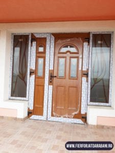 Tamplarie PVC maro